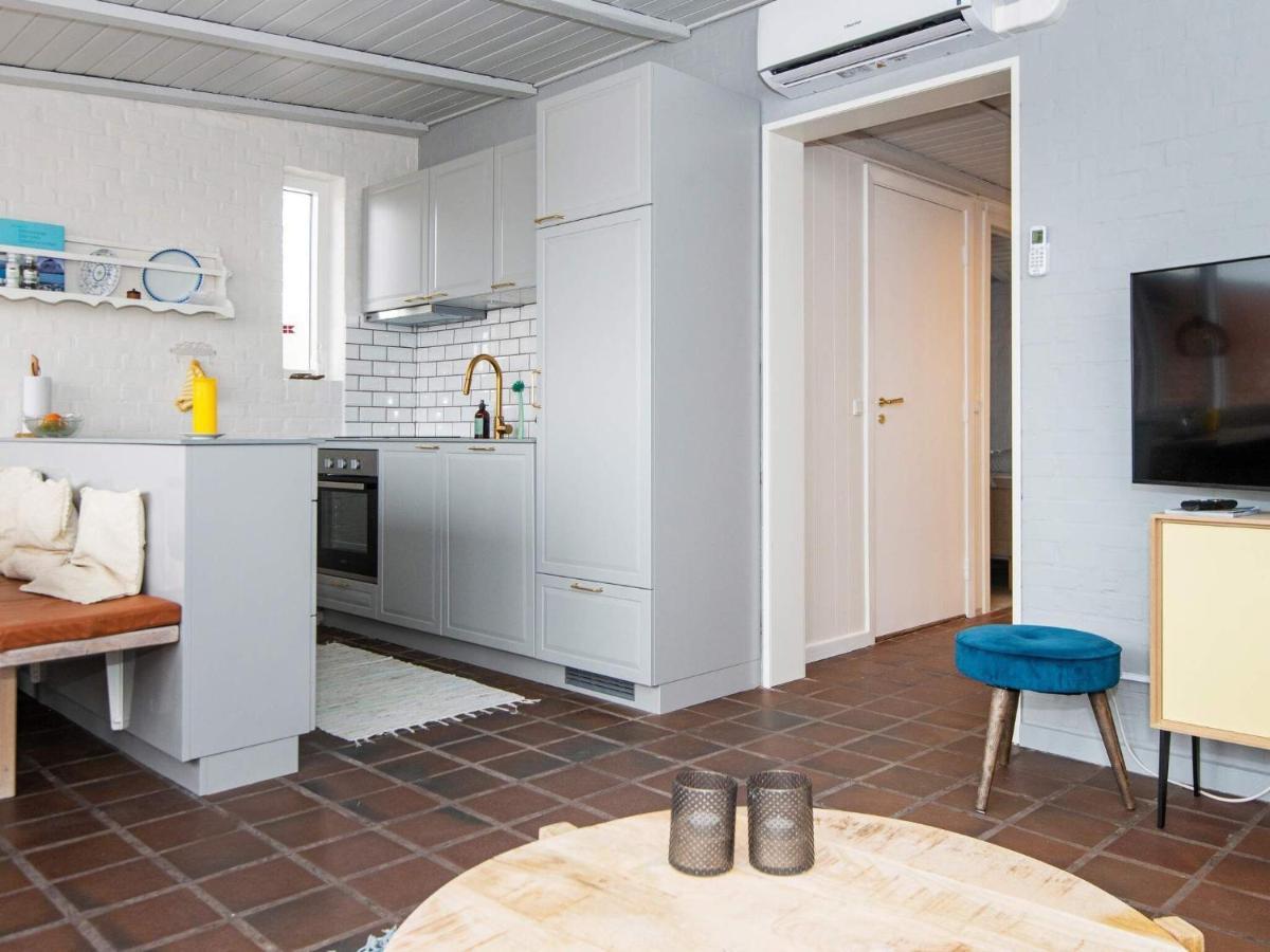 5 Person Holiday Home In Henne Henne Strand Luaran gambar