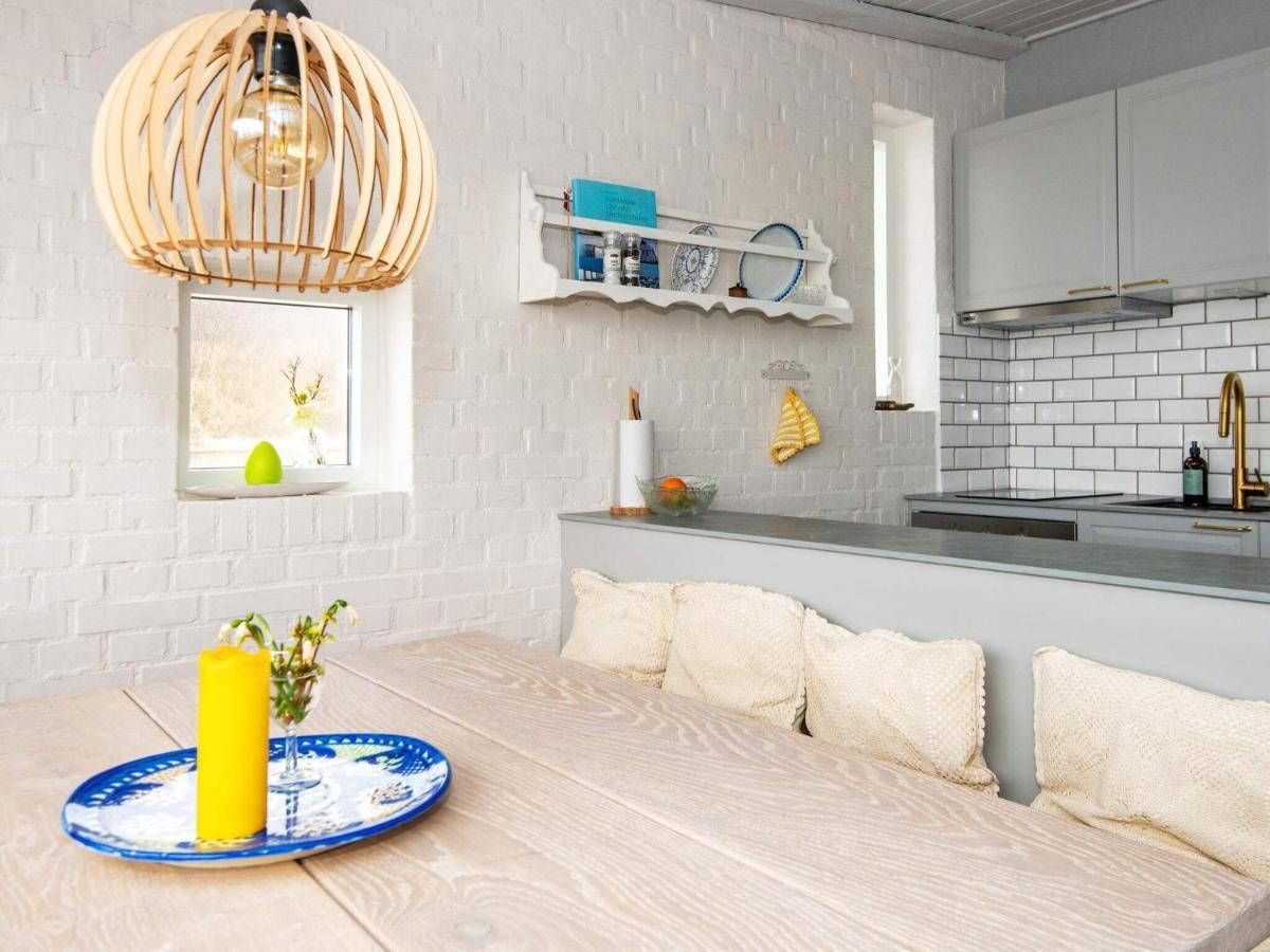 5 Person Holiday Home In Henne Henne Strand Luaran gambar