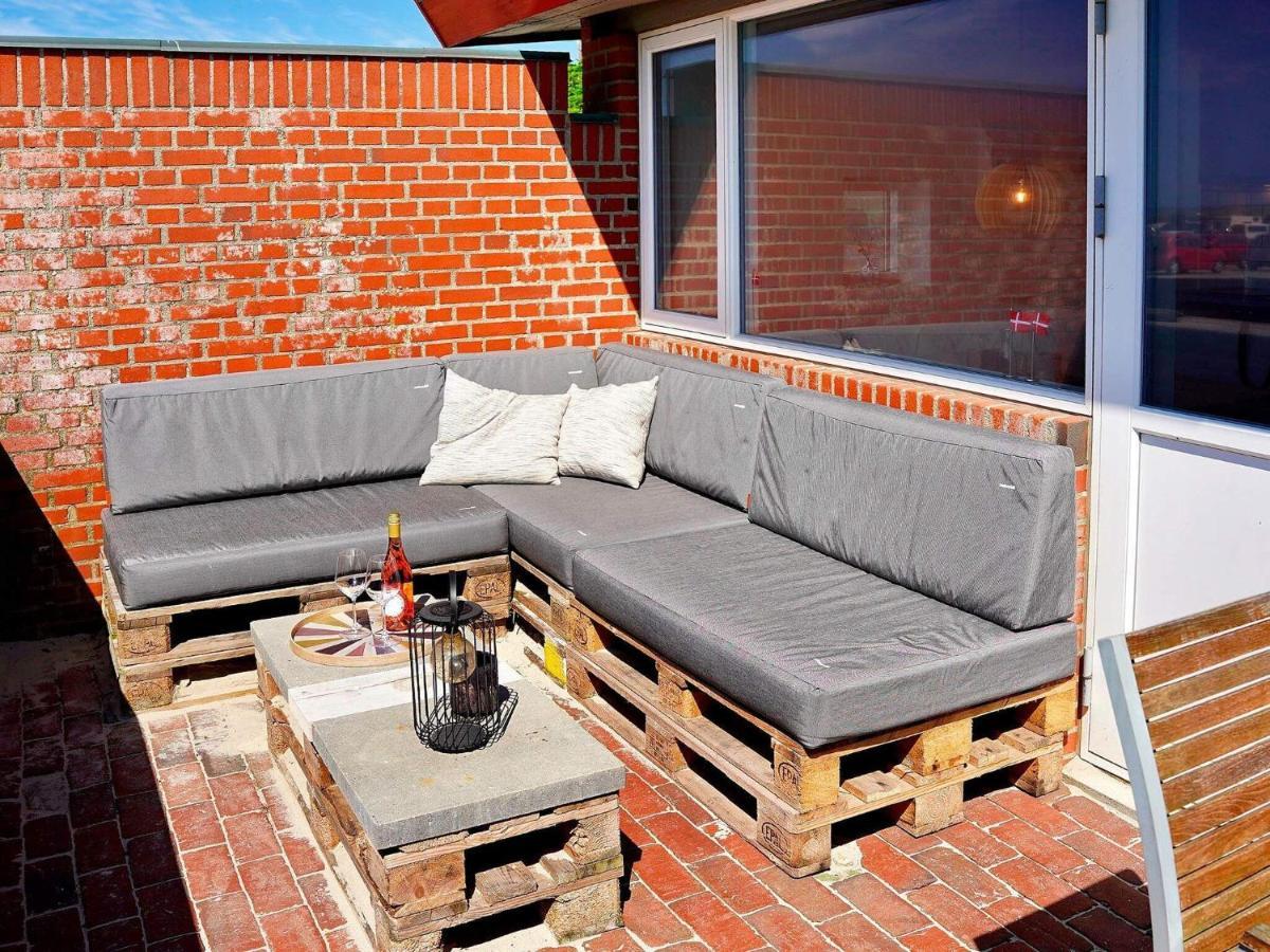 5 Person Holiday Home In Henne Henne Strand Luaran gambar
