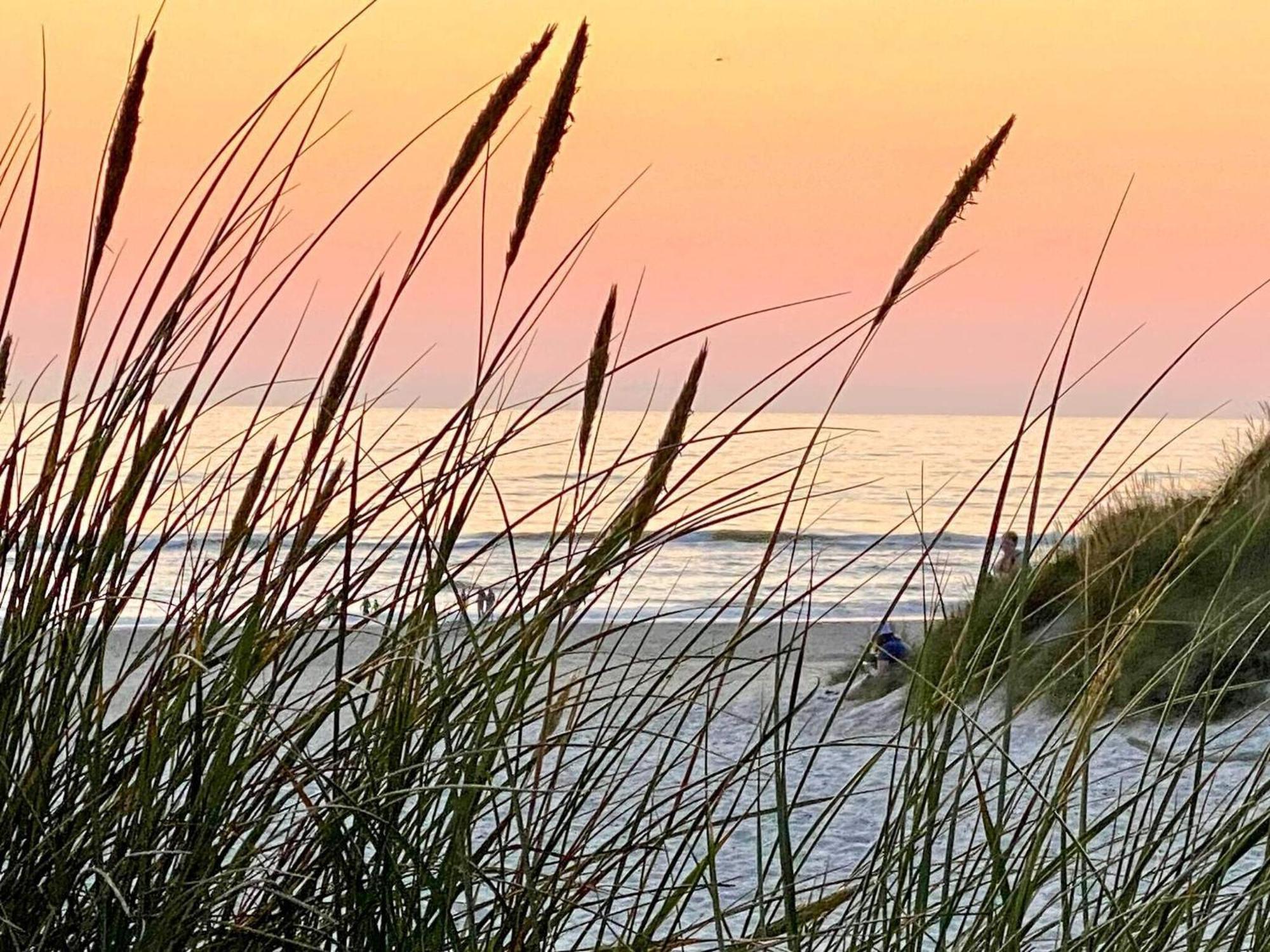5 Person Holiday Home In Henne Henne Strand Luaran gambar